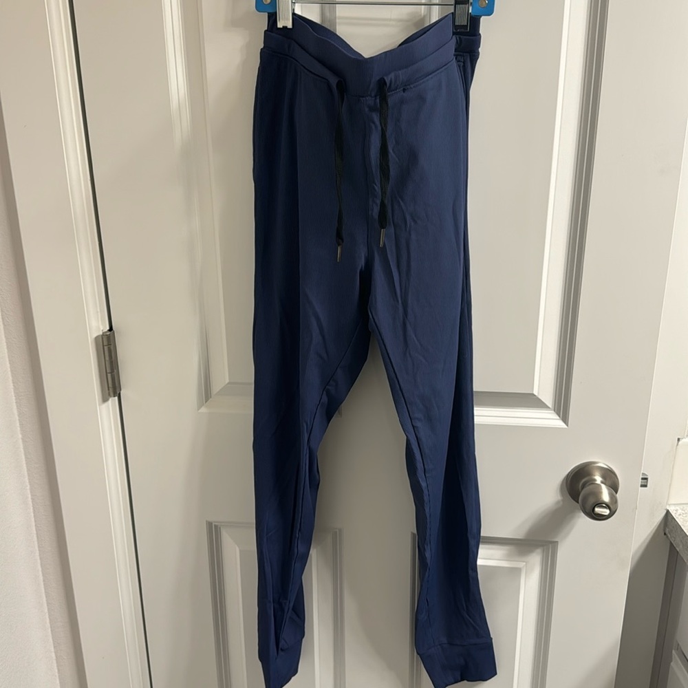 Born primitive ribbed joggers